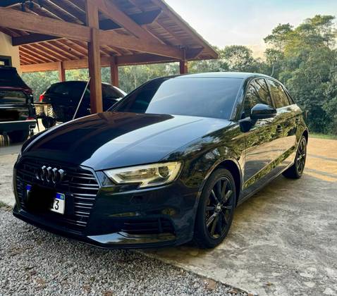 AUDI A3 1.4 TFSI SEDAN AMBIENTE 16V FLEX 4P TIPTRONIC AUDI A3 1.4 TFSI SEDAN AMBIENTE 16V FLEX 4P TIPTRONIC